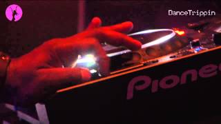 Josh Wink - Jus Right (Jimpster Remix) [played by Derrick May]