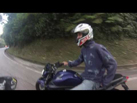 Rolé com os amigos pau na r1 sqn## serra Petrópolis Mitsubishi quase derruba alemão