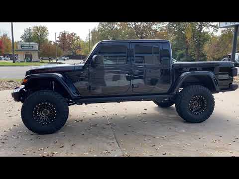 Skyjacker 4.5” lifted 2021 Gladiator with 37’s
