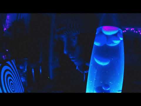 guardin - boy on the internet (ft. cr1tter) (prod. remghost x caves)