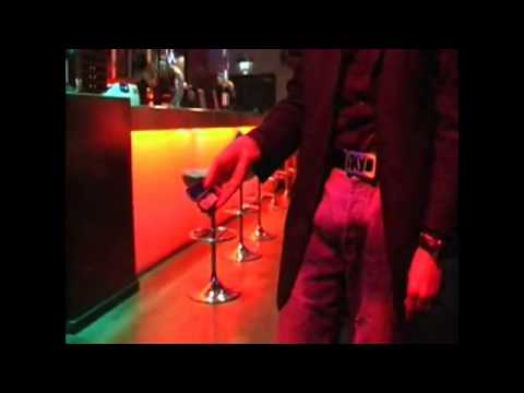 Tin Opener (Tin and DVD, BLUE Bicycle) by Mark Southworth - magictricks.co.uk