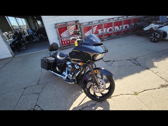 2017 Harley-Davidson® Road Glide® Special Motorcycle