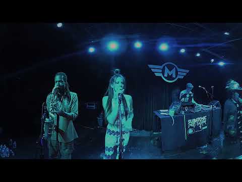 VR 360° : live dub Lee Scratch Perry & Subatomic Sound System 'Super Ape Returns to Conquer' tour