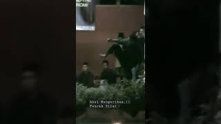 Download lagu Aksi Mengerikan ‼️Pencak Silat || Golok Berapi mp3