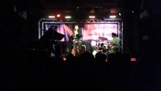 Goodbye pork pie hat - Avishai Cohen - New Morning 2015