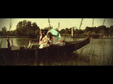 SHAZZA & M.GIELNIAK - POWIEDZ , ŻE MNIE KOCHASZ - ( OFFICIAL VIDEO )