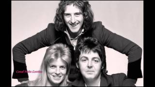 Paul McCartney & The Wings - Girlfriend