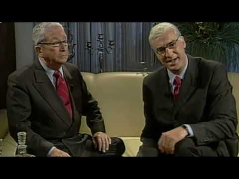 Telemontecarlo: Luciano Rispoli and Max Tortora in Flying Carpet