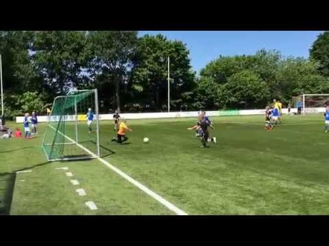 Toernooi FC De Bilt. Björn keeper bij SV Houten F2