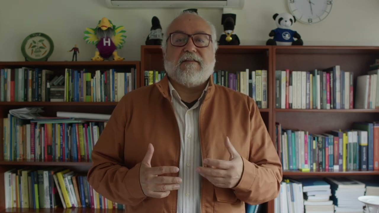 Eduardo Villanueva Mansilla - AI and Globalization