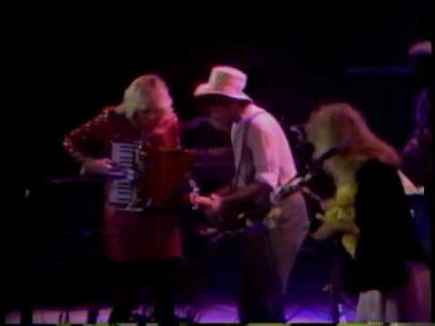 Fleetwood Mac/Lindsey Buckingham ~ Tusk ~ Live 1982