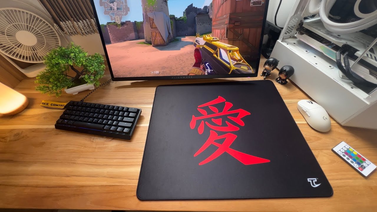 Testando o Mousepad "Love" do Tonyboy para jogar FPS