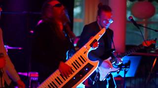 Pages - Chemistry (Live cover)