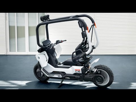BMW CE Vision presented: E-scooter with roof at the IAA 2025