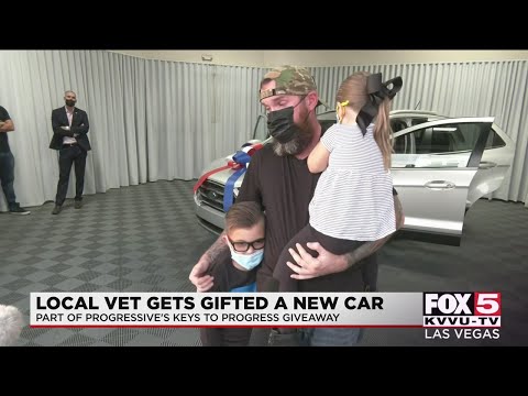 Las Vegas Army veteran gifted a new car ahead of Veterans Day