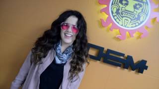 Camila, la hija de “El Potrillo”, en el Sol de México