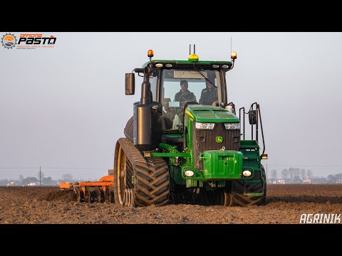 John Deere 8370RT + Kombinierter Grubber Pastò | Agromeccanica Gobbo