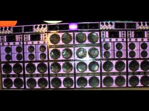 MELO DE  VANESSA 2013