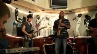 Andrew Gouche's Sunday Jam @ The Townhouse. Oct 10, 2010 Can't Hide Love