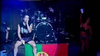 Velhas Virgens Ao vivo e as cores - Não vale nada