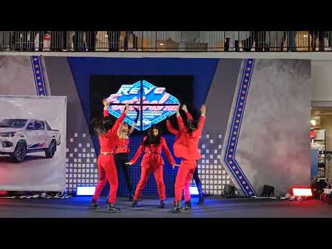 The Lollipop cover Itzy งาน Toyota Hilux Revo Festival 2022 #itzy #kpopcover #kpop #dancecover🍭🍭💯🎊