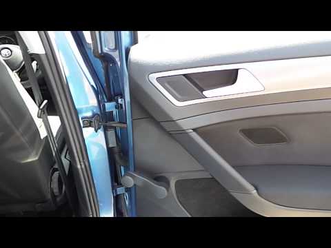 141D21090 - 2014 Volkswagen Golf TRENDLINE 1.6TDI M5F 105HP 5DR 17,995