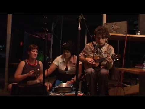 Amantes ambiciosos vivem no Blackstar Coffee Parte I.mp4