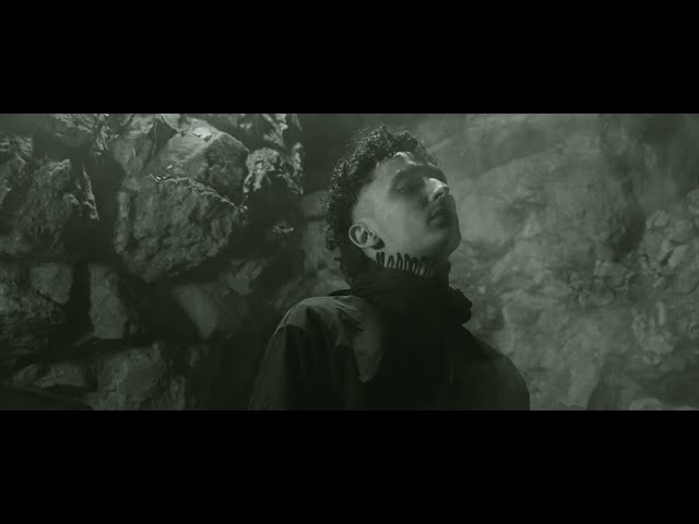 Kora Winter aus Deutschland mit 'Feindliches Design' (jetzt ansehen!) | Alternative Rock!