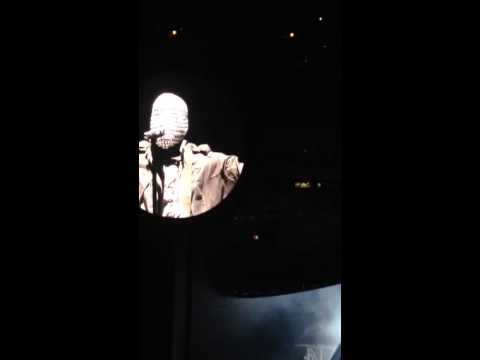 Kanye West Sings About Michael Jordan- Yeezus Tour/Chicago 12/18/2013