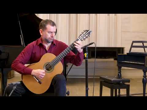 José Antonio Escobar plays Chôrinho by Heitor Villa-Lobos