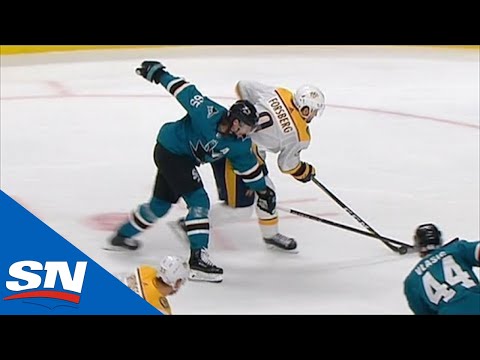 VIDÉO: Mais qu'est-ce qui arrive à Erik Karlsson ?