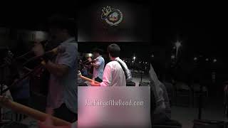 🎤 Tracy Byrd sings “Gettin’ Me Over Mountains” live in Texas for wife Michelle! #tracybyrd #shorts