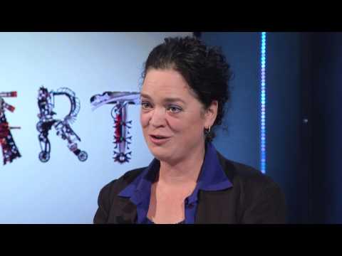 Mieke van Heesewijk — Mieke van Heesewijk (SIDN Fonds) over de haken en ogen van i