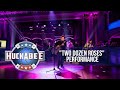 SHENANDOAH Performs "Two Dozen Roses" (LIVE) | Jukebox | Huckabee