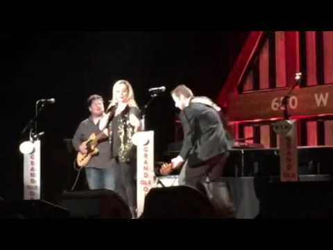 "Jackson" (Duet) Kellie Pickler & Kyle Stallons at The Ryman