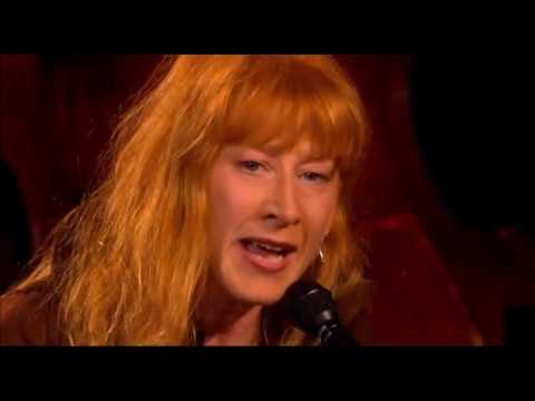 Loreena McKennitt - The Bonny Swans (Live)