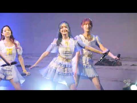 BNK48 Pakwan - Wink wa 3 Kai @BNK48 Sayonara Crawl Roadshow, Central Si Racha [Fancam 4K 60p] 220626