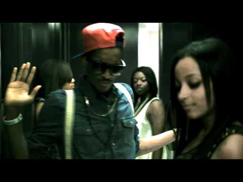 Twin Ft. Capo Young & Space Washington - Touchin Stars