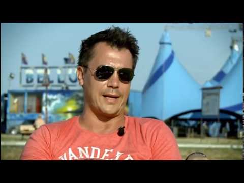 SERVITI VA ROG ! SEZONUL 2 ( 2012 ) EPISODUL 4 - BIANCA DRAGUSANU, GINA PISTOL,  LA CIRC