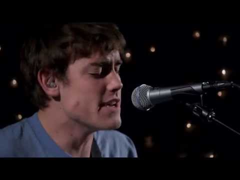 Close To Gold - Hippo Campus