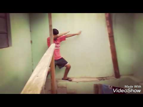 Botella challenge Kevin Maravi