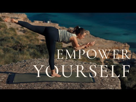 Empower Yourself | 25 Min Morning Yoga Flow For Strength & Balance