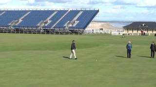 preview picture of video 'Golfers 18th Hole Old Golf Course St Andrews Fife Scotland'