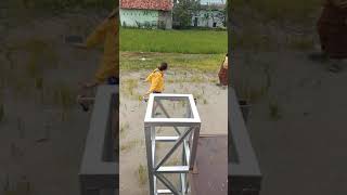 Download lagu Desy Paraswati's Dancing Burok Makes You Laugh mp3