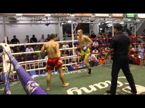Fabian (Sinbi Muay Thai) From Germany beats the Australian on Points