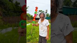 Download lagu Adik Kecil Memamerkan Trik Lucunya! 😱😂 mp3