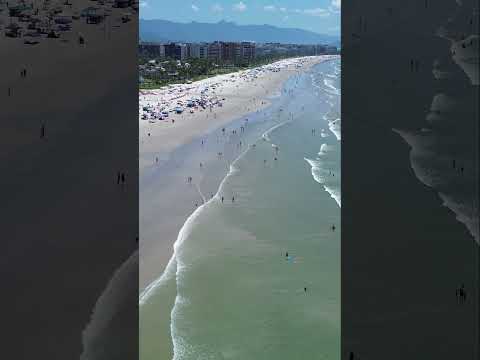 Exterior? Não. Praia no litoral de São Paulo 🇧🇷🌊#litoralpaulista #saopaulo #bertioga #djimini3pro