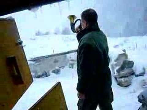 Franz bläst zur Hasenjagd