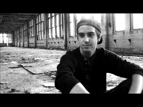 Cobra Starship - You Make Me Feel (Eskapade Remix)