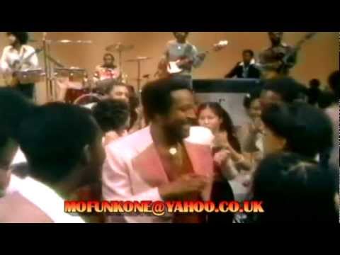 MARVIN GAYE- GOT TO GIVE IT UP (LONG VERSION). TV PERFORMANCE 1977